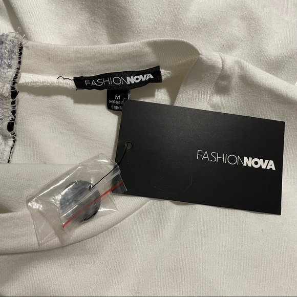 Fashion Nova Unique Casual Friday Nirvana Mini Dress – Medium - NWT - Picture 9 of 9